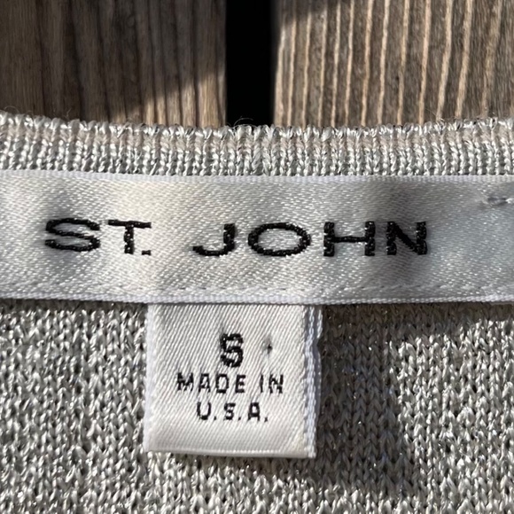 ST. JOHN ribbed wool knit scoop neck shell - silver grey (small) - Picture 5 of 6